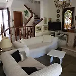 别墅 Beachfront - 100m To - Sleeps 10 希维利