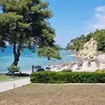 别墅 Beachfront - 100m To - Sleeps 10 *