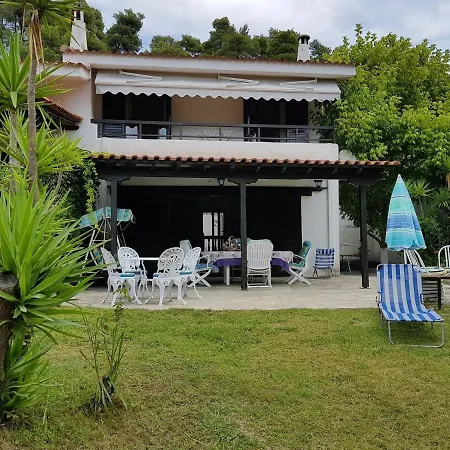 Beachfront 100m From Sea For Up To 10 Guests Villa