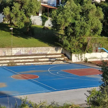 Willa Beachfront Villa - 100M To Beach - Sleeps 10 Siviri