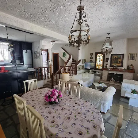 Beachfront 100m From Sea For Up To 10 Guests