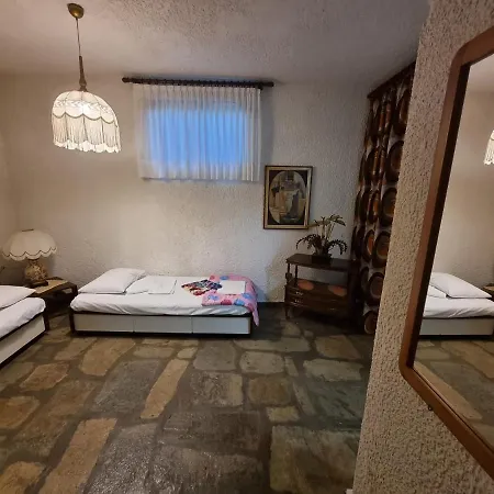 Villa Beachfront 100m From Sea For Up To 10 Guests *