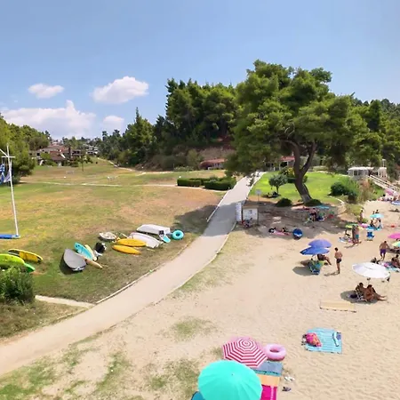 וילה Beachfront - 100m To - Sleeps 10 *