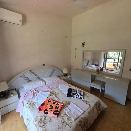 Beachfront - 100m To - Sleeps 10 * Siviri